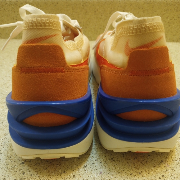 Nike Women's Waffle One Pearl - Picture 5 of 7